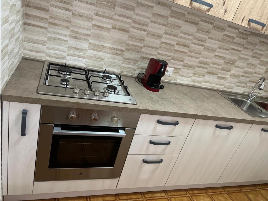 Private Apartment With Garden カンニジョネ エクステリア 写真